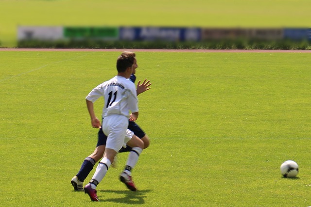 里和巴塞罗 里和巴塞罗